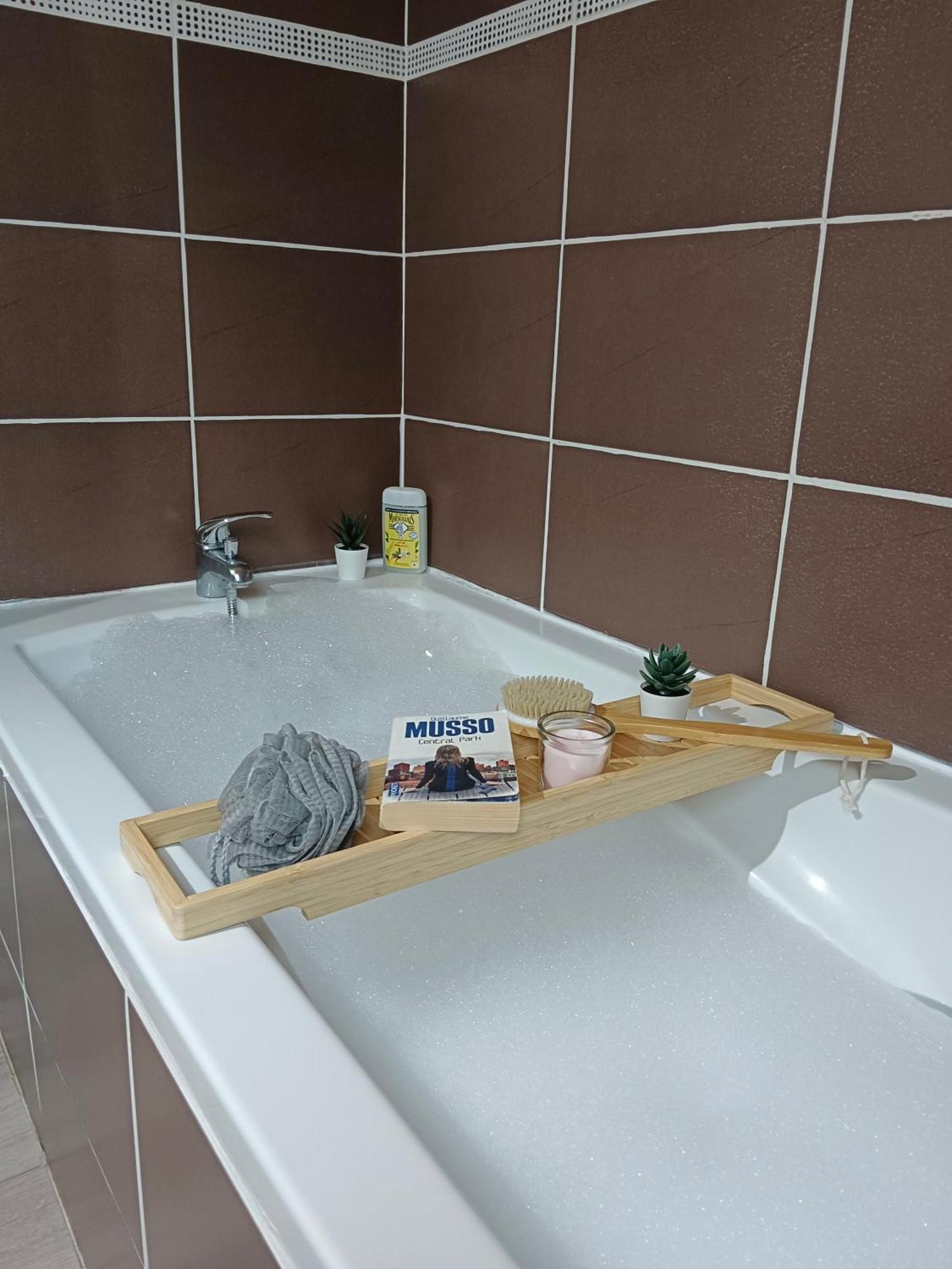 Familiale Avec Et Sauna Saint-Antonin-de-Sommaire